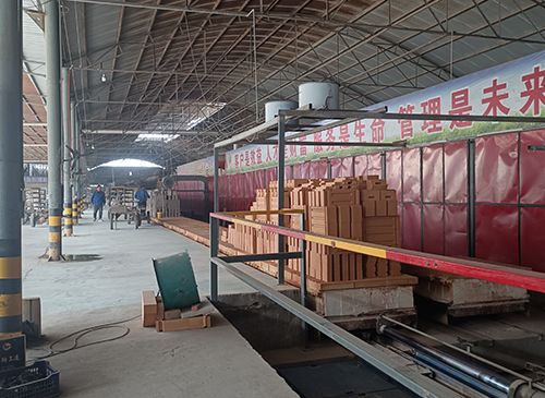 什么是耐火磚的干燥，干燥過程分為哪幾個(gè)階段?